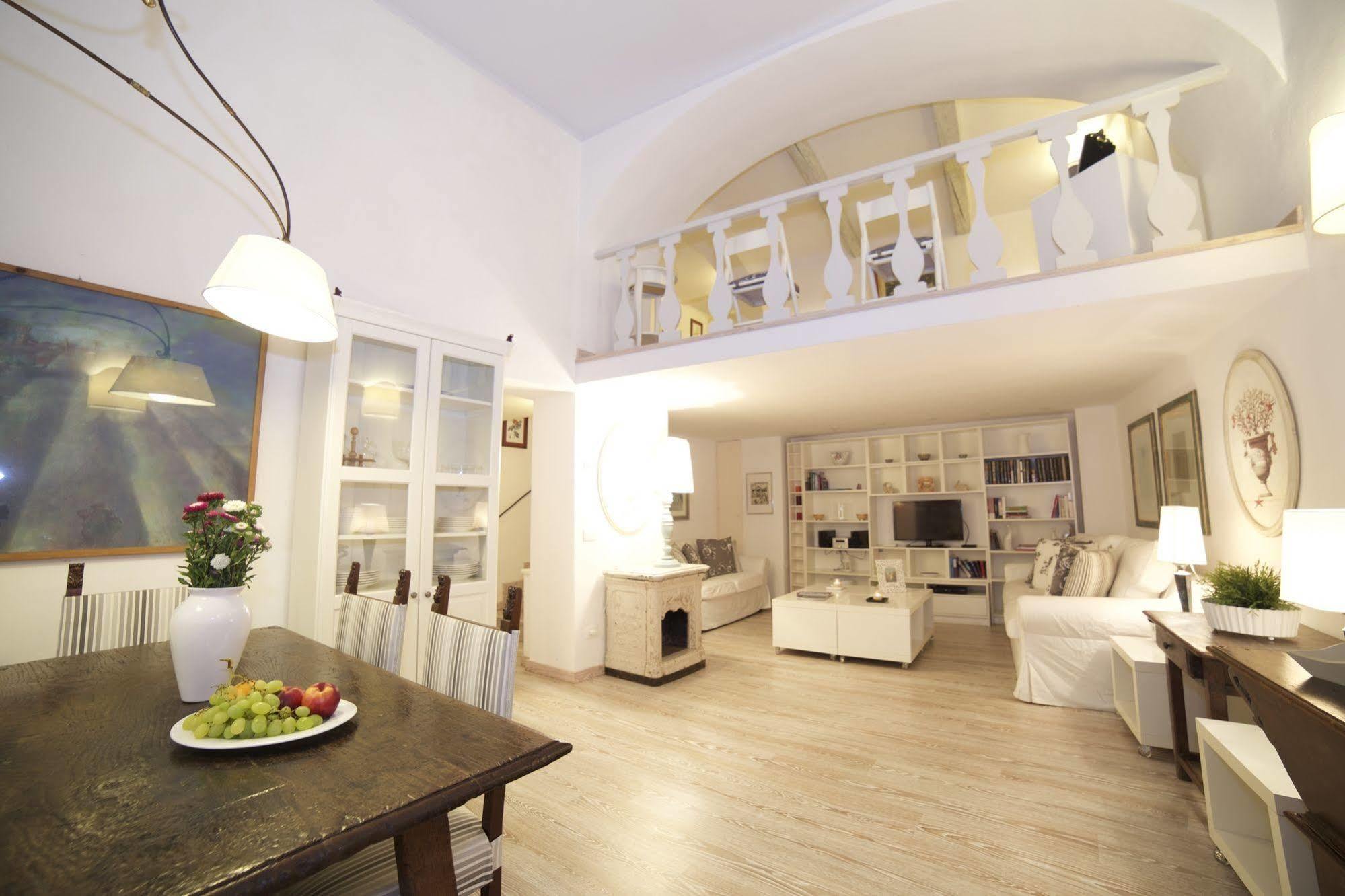 Numa Florence Palazzo Belfiore ภายนอก รูปภาพ